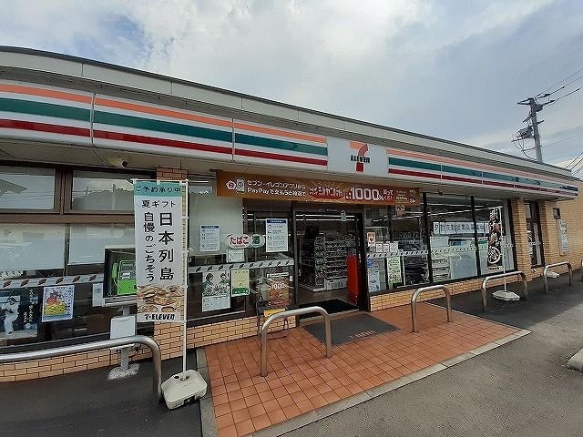 近くのコンビニまで1,700m（徒歩22分）
