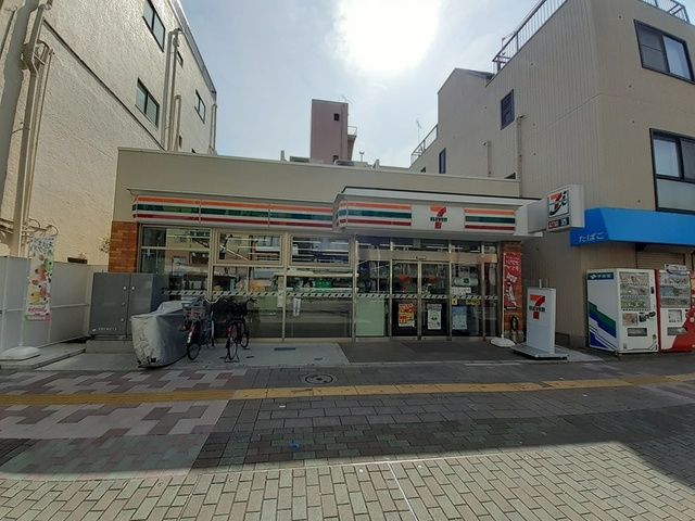 近くのセブンイレブン台東三ノ輪1店まで413m(徒歩6分)