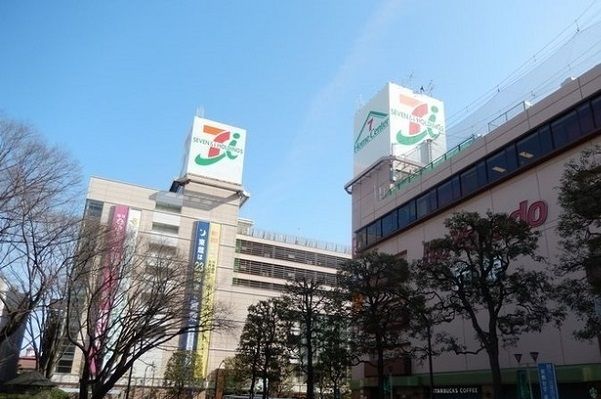 近くのスーパーまで3,600m（徒歩45分）