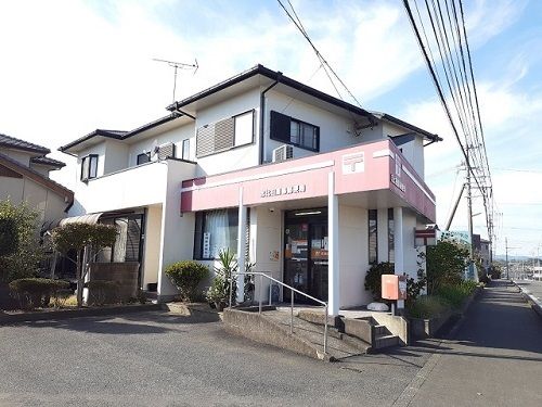 近くの郵便局まで1,200m（徒歩15分）