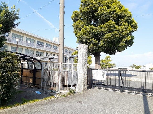近くの愛西市立 勝幡小学校まで56m(徒歩1分)