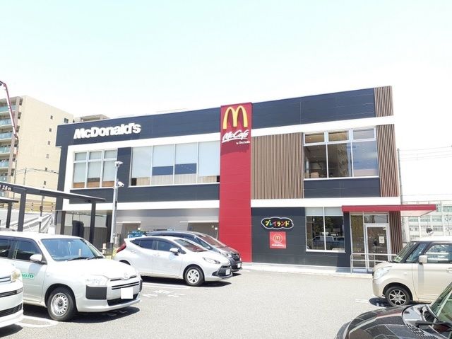 近くのマクドナルド ２号線歌島橋店まで500m（徒歩7分）
