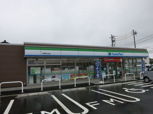近くのファミリーマート 岡崎東大友店まで1,600m（徒歩20分）