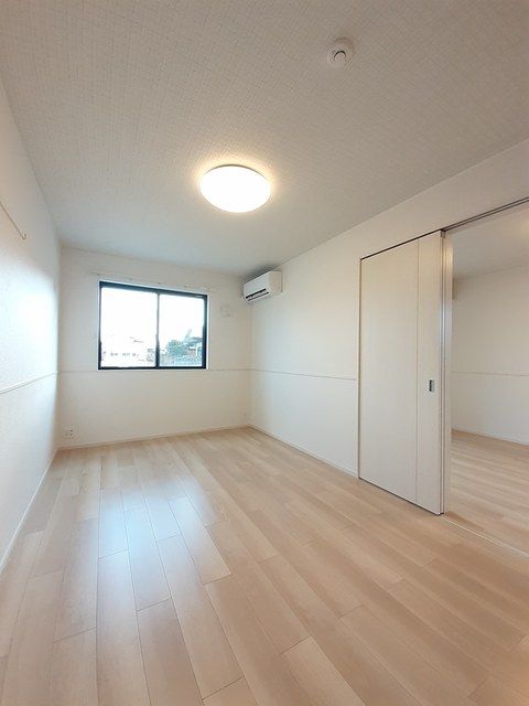 ベッドルーム