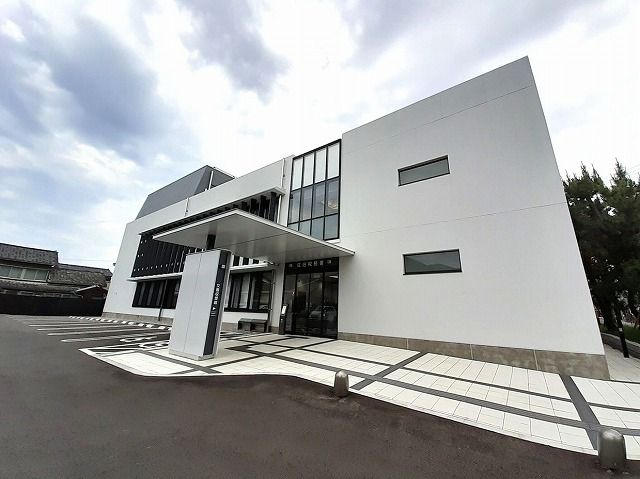 近くの佐伯税務署まで60m（徒歩1分）