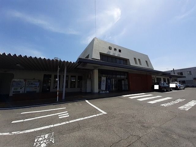 近くの臼杵駅まで650m（徒歩9分）