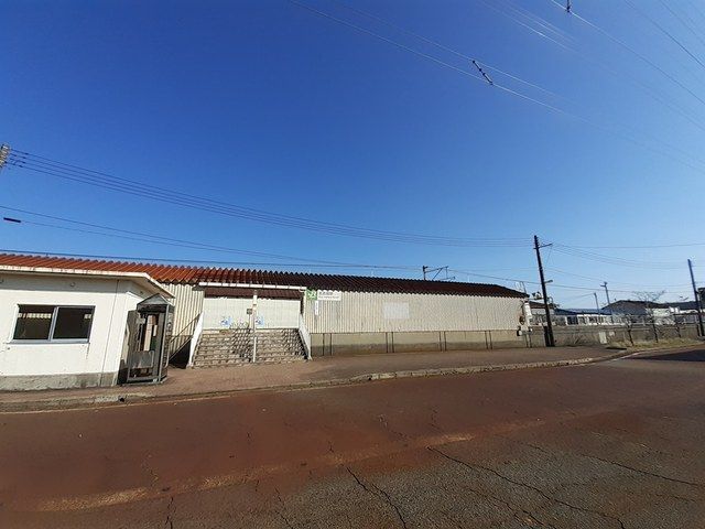 近くの北吉田駅まで750m（徒歩10分）