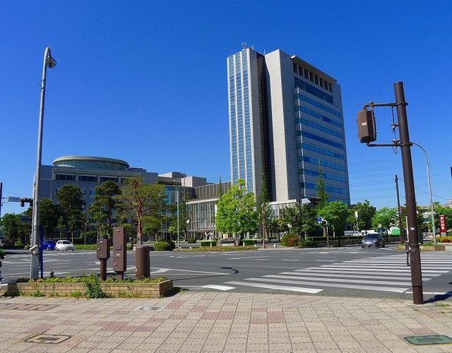 近くの役所まで2,630m（徒歩33分）
