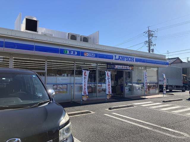 近くのコンビニまで150m（徒歩2分）