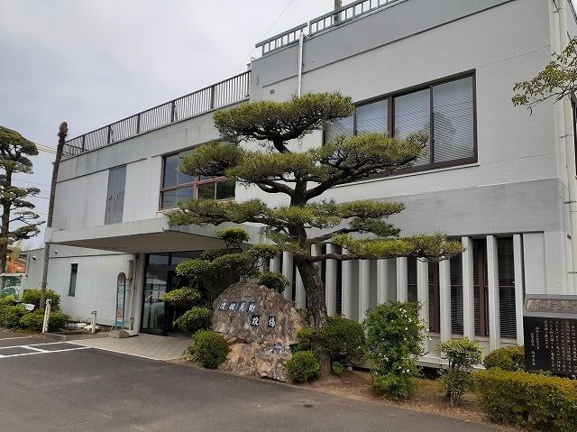 近くの波佐見町役場まで1,900m(徒歩24分)