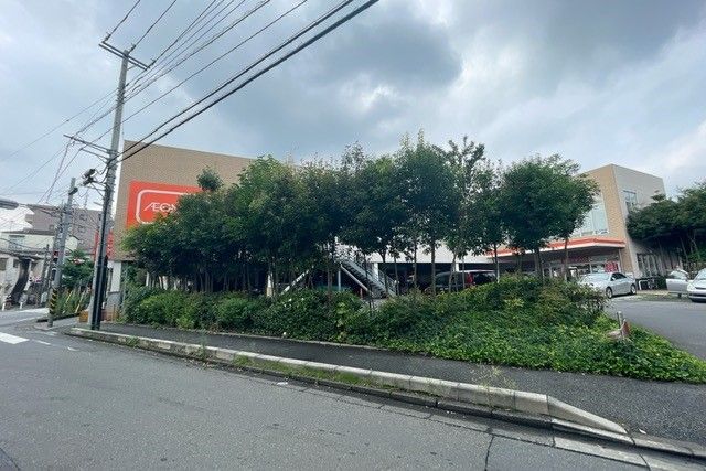 近くのザ・ビッグ相模原東橋本店まで700m（徒歩9分）