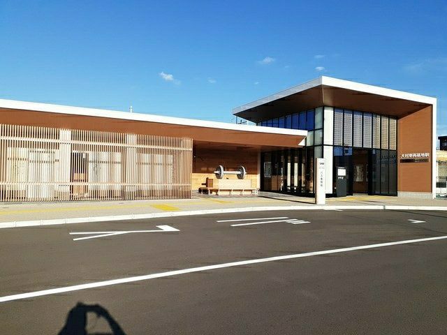 近くのJR大村車両基地駅まで738m（徒歩10分）