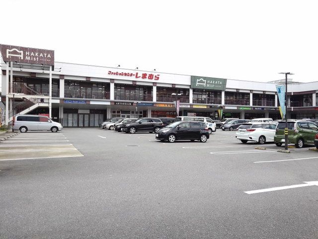 近くの博多ミストまで800m（徒歩10分）