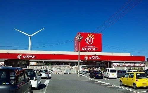 近くのジュンテンドーまで900m（徒歩12分）
