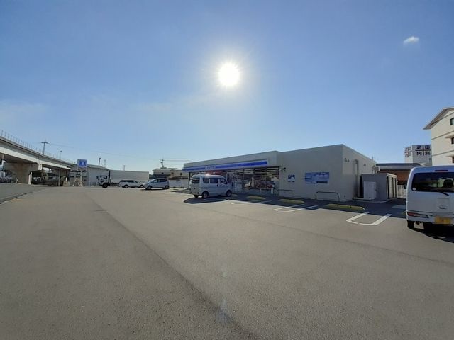近くのローソン 野市町西野東店まで400m（徒歩5分）