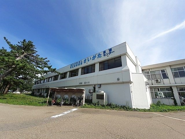 近くのさいがた医療センターまで900m(徒歩12分)