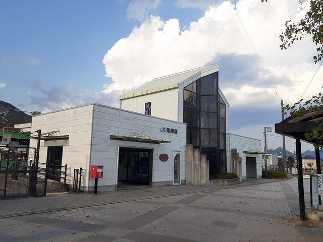 近くの滝野駅まで755m（徒歩10分）