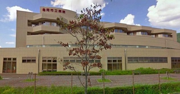 近くの亀岡市立病院まで1,000m(徒歩13分)