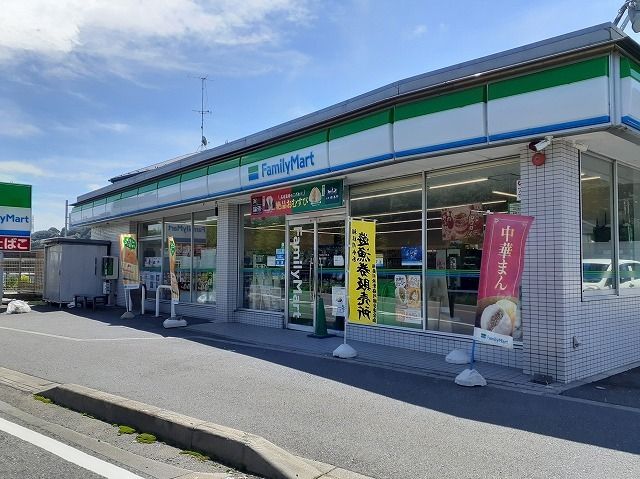 近くのコンビニまで1,400m（徒歩18分）