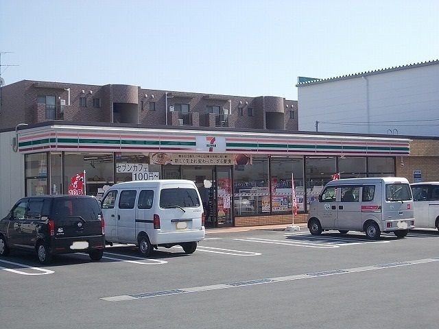 近くのセブンイレブン磐田鳥之瀬店まで1,500m（徒歩19分）