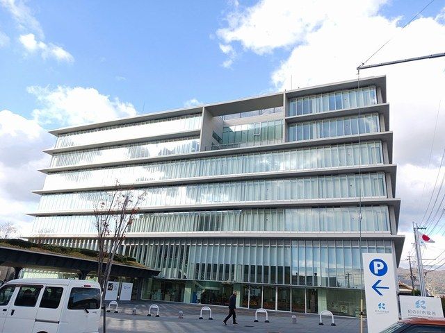近くの役所まで1,465m（徒歩19分）