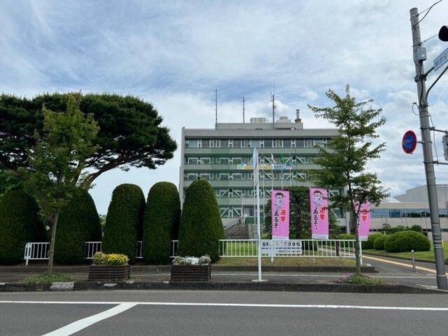 近くの役所まで2,600m（徒歩33分）