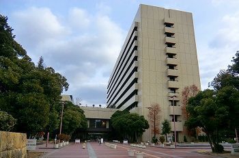 近くの姫路市役所まで1,300m（徒歩17分）