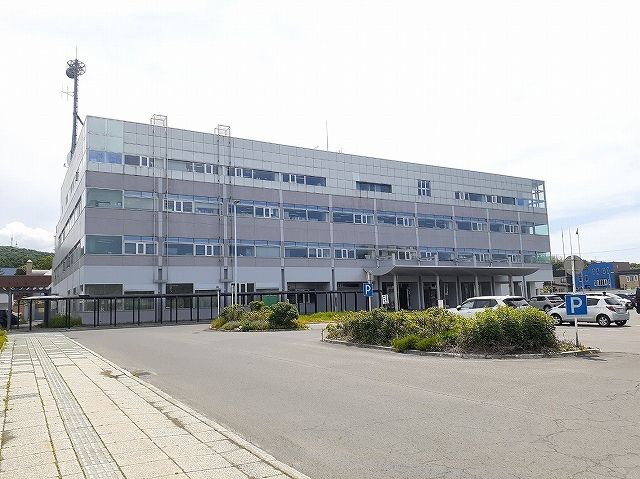 近くの北海道留萌振興局まで650m（徒歩9分）