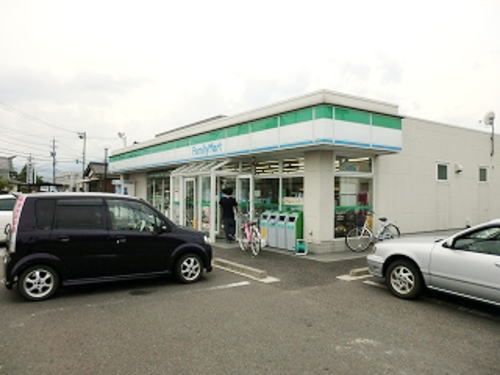 近くのファミリーマート 敦賀木崎店まで450m(徒歩6分)