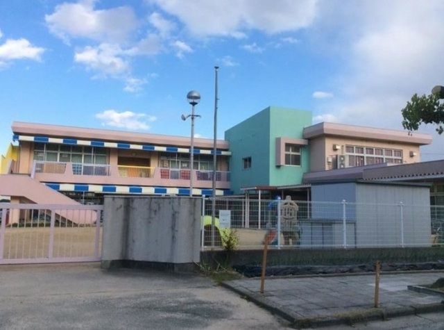 近くの鳩里保育園まで1,100m(徒歩14分)