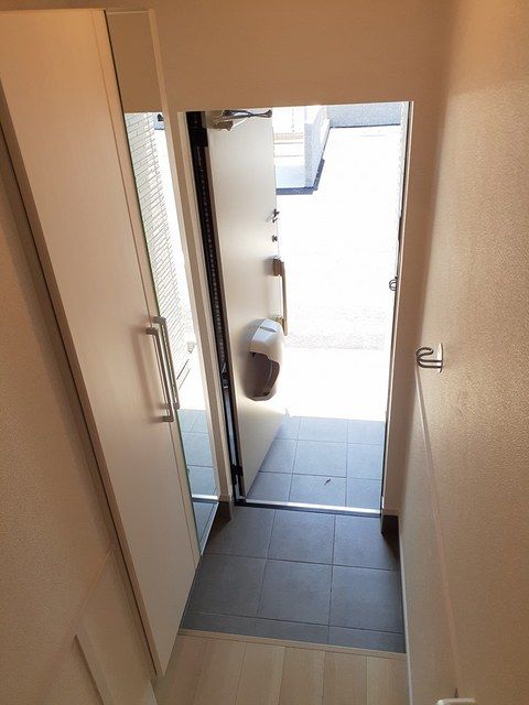 玄関