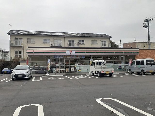近くのセブンイレブンまで450m(徒歩6分)