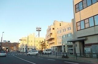 近くの山近記念病院まで1,100m(徒歩14分)