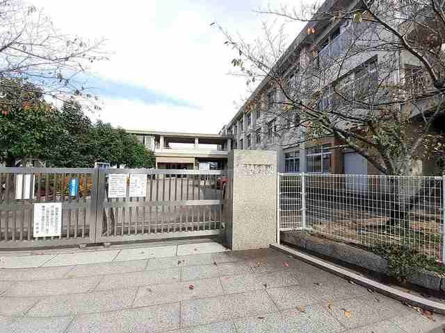 近くの総社市立清音小学校まで1,500m(徒歩19分)