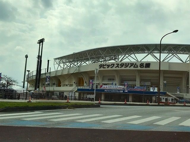 近くの施設まで800m（徒歩10分）