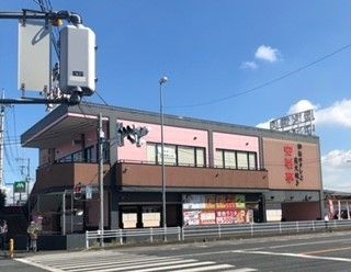 近くの安楽亭行田押上町店まで450m(徒歩6分)