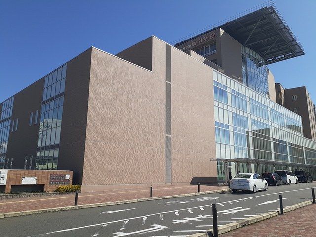 近くの海南病院まで510m（徒歩7分）