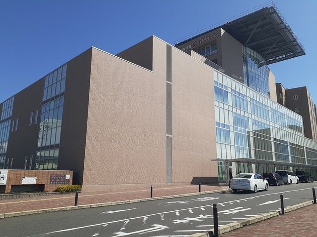 近くの海南病院まで510m（徒歩7分）