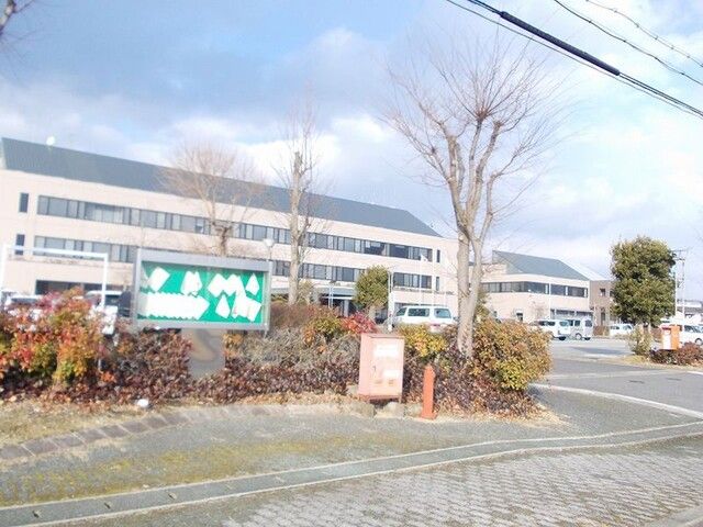 近くの甲南地域市民センターまで450m(徒歩6分)