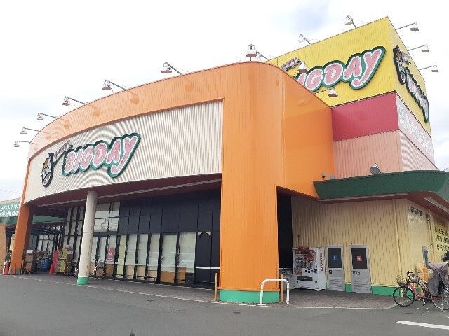 近くのエブリィビッグデー掛川店まで1,000m(徒歩13分)