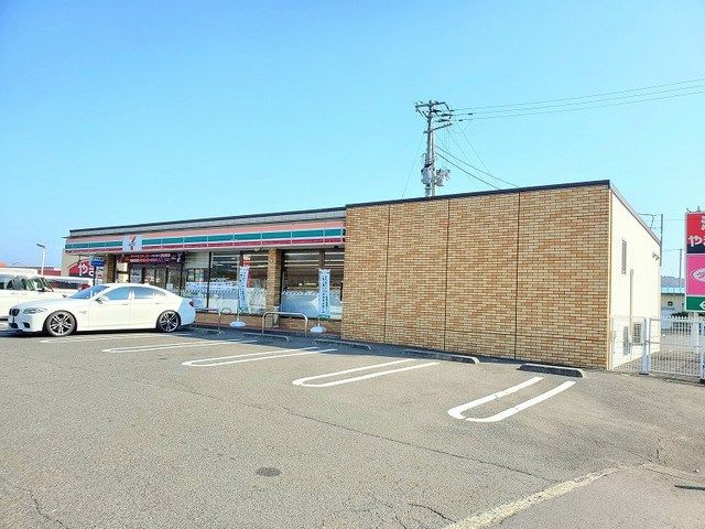 近くのセブンイレブン白石福岡店まで1,400m（徒歩18分）