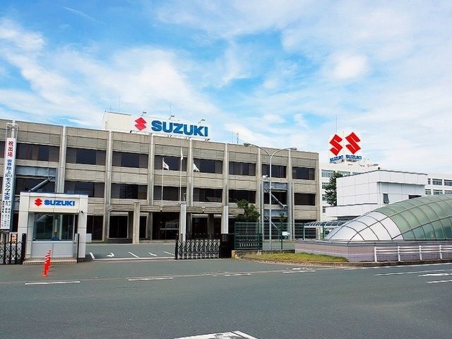 近くのスズキ株式会社本社まで850m(徒歩11分)