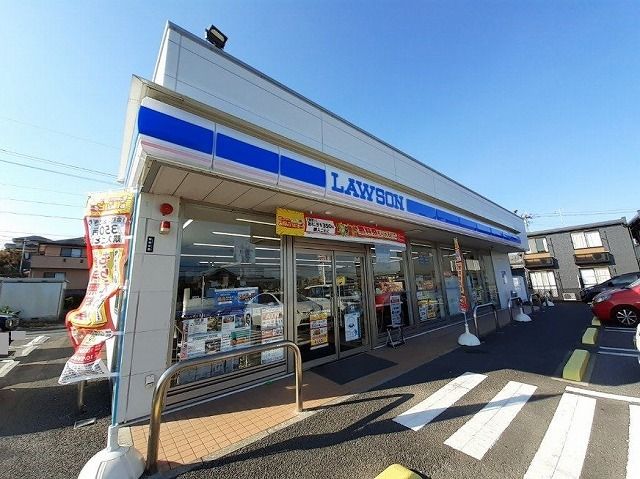 近くのコンビニまで230m（徒歩3分）