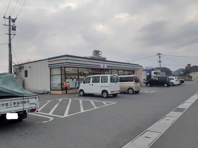 近くのセブンイレブンまで1,900m(徒歩24分)
