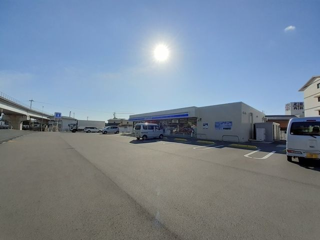 近くのローソン 野市町西野東店まで2,200m（徒歩28分）