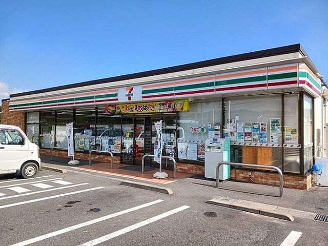 近くのセブンイレブン福山坪生町店まで1,405m（徒歩18分）