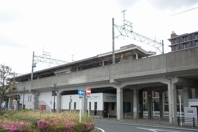 近くの名鉄八幡駅まで800m(徒歩10分)