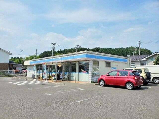 近くのコンビニまで850m（徒歩11分）