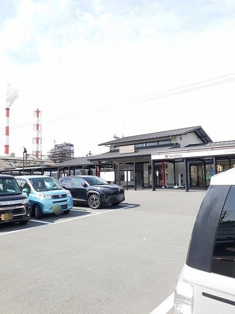 近くの駅まで1,450m（徒歩19分）