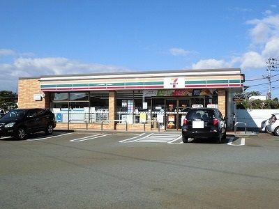 近くのセブンイレブンまで350m(徒歩5分)